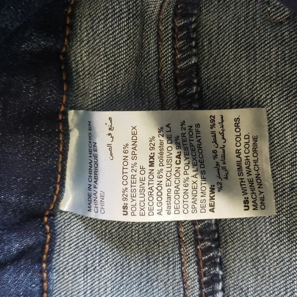 CT1466 Chico's So Slimming Girlfriend Slim Leg Ankle Jean 10R - Picture 6 of 7